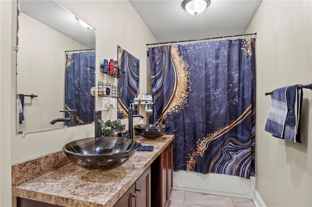 2707 Wilson Avenue — photo 14