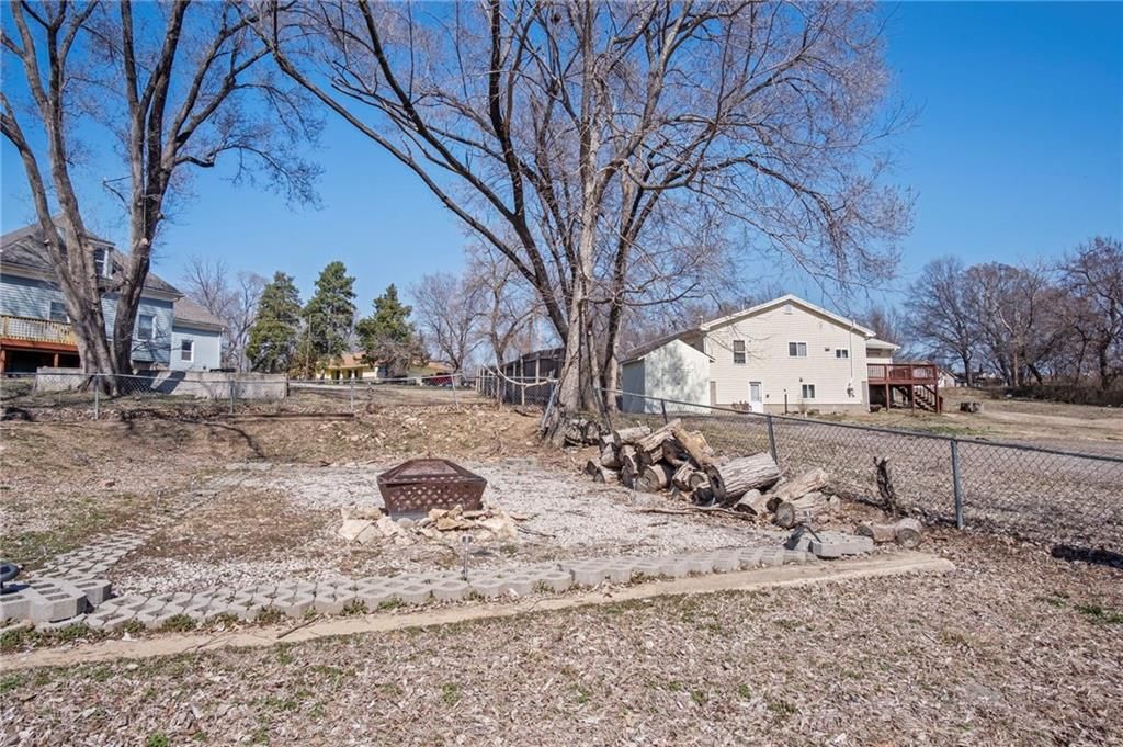 2707 Wilson Avenue — photo 23