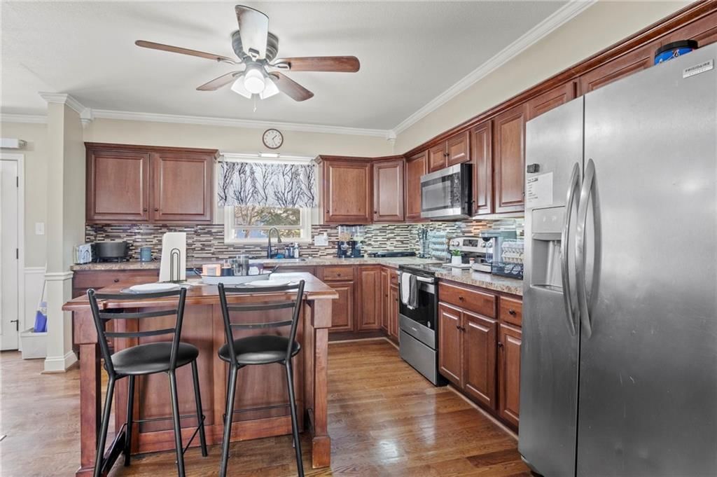 2707 Wilson Avenue — photo 9