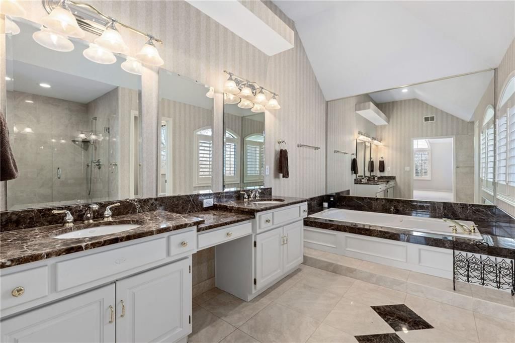 18130 Windsor Drive — photo 31