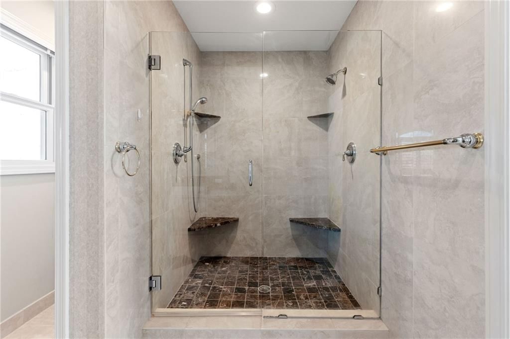 18130 Windsor Drive — photo 32