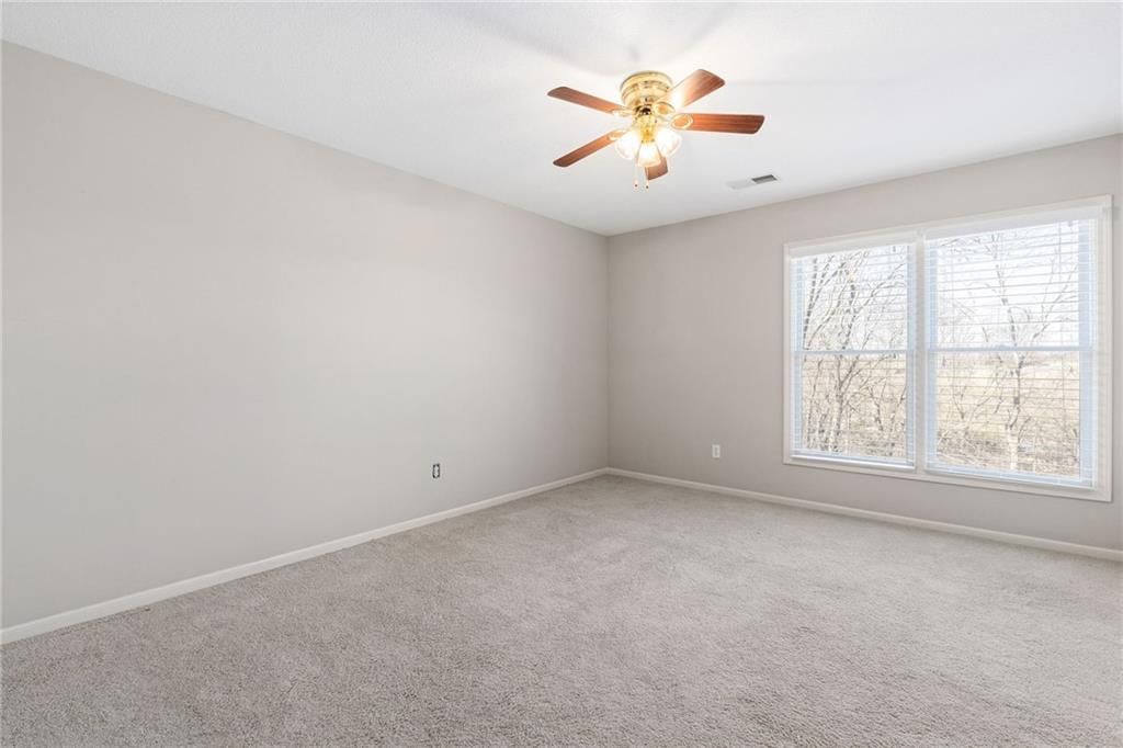 18130 Windsor Drive — photo 35