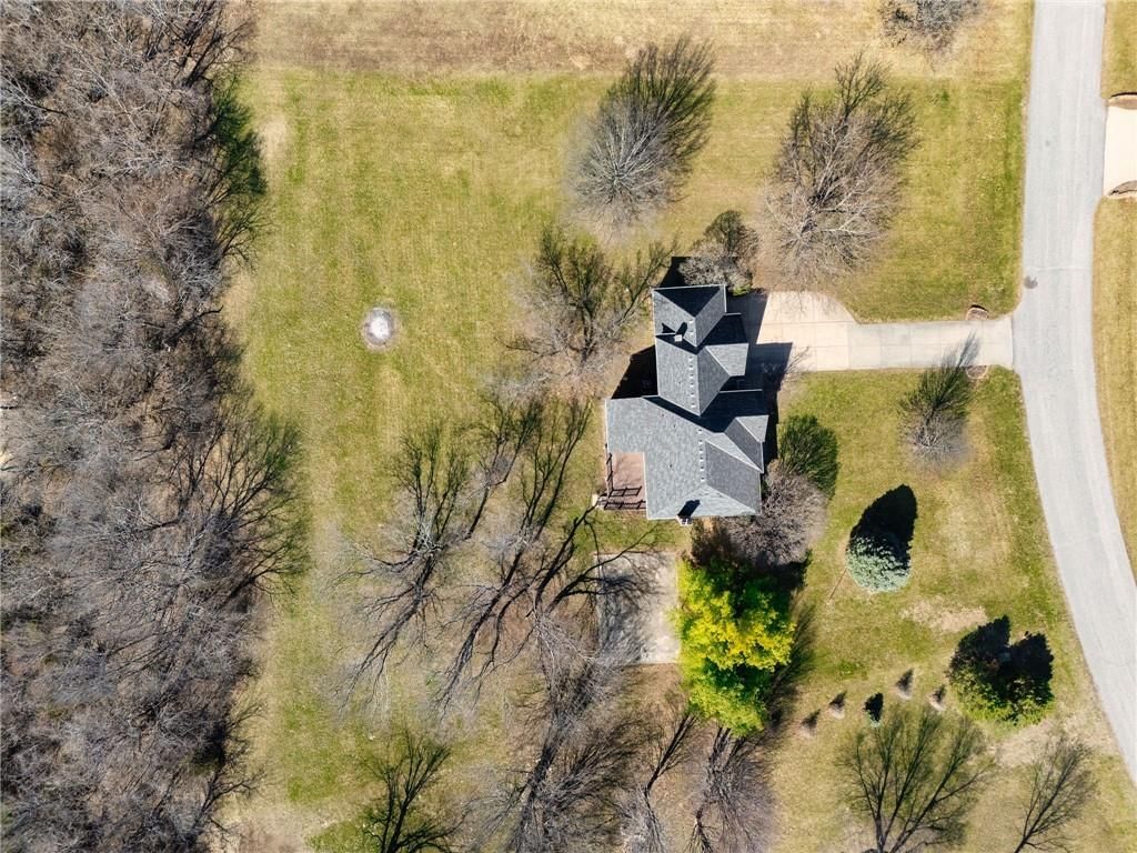 18130 Windsor Drive — photo 5