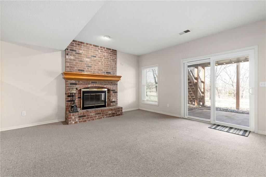 18130 Windsor Drive — photo 45