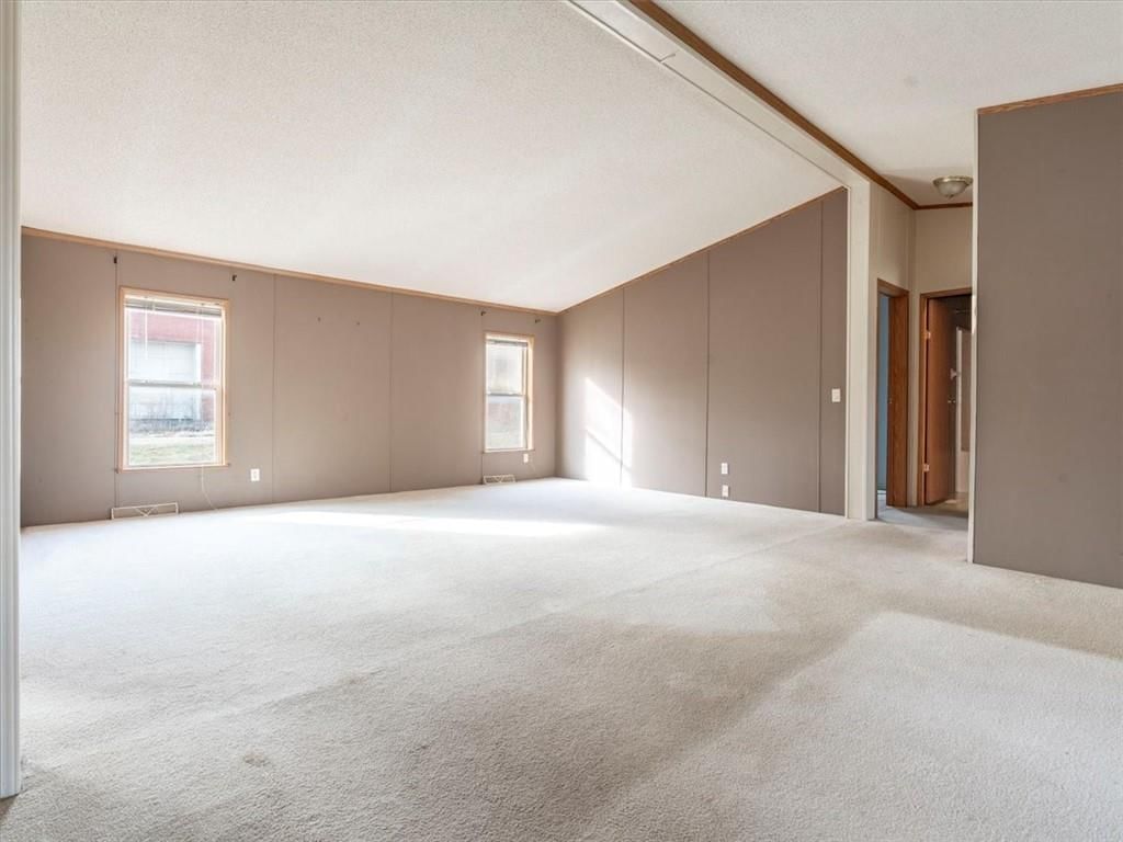 3926 Pickett Road — photo 3