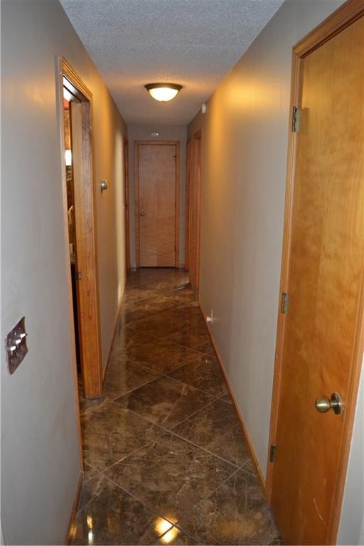 2594 Locust Road — photo 44