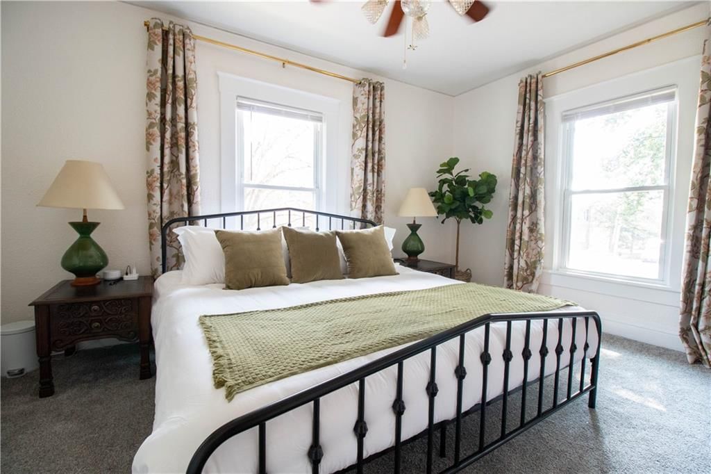 218 Askew Avenue — photo 10
