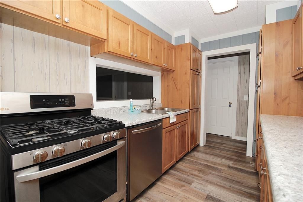 623 E Monroe Avenue — photo 14