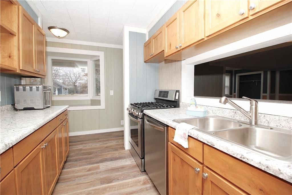 623 E Monroe Avenue — photo 16