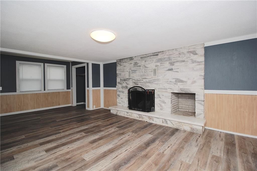 623 E Monroe Avenue — photo 5