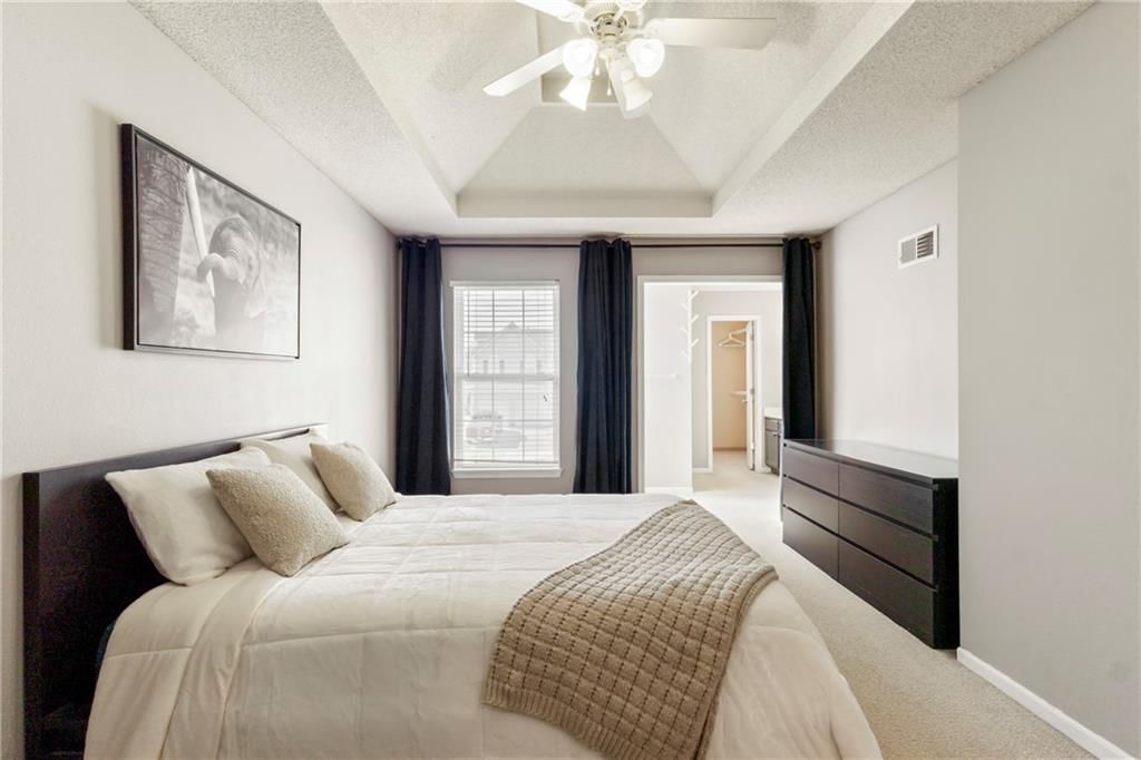 8041 N Lawn Avenue — photo 13