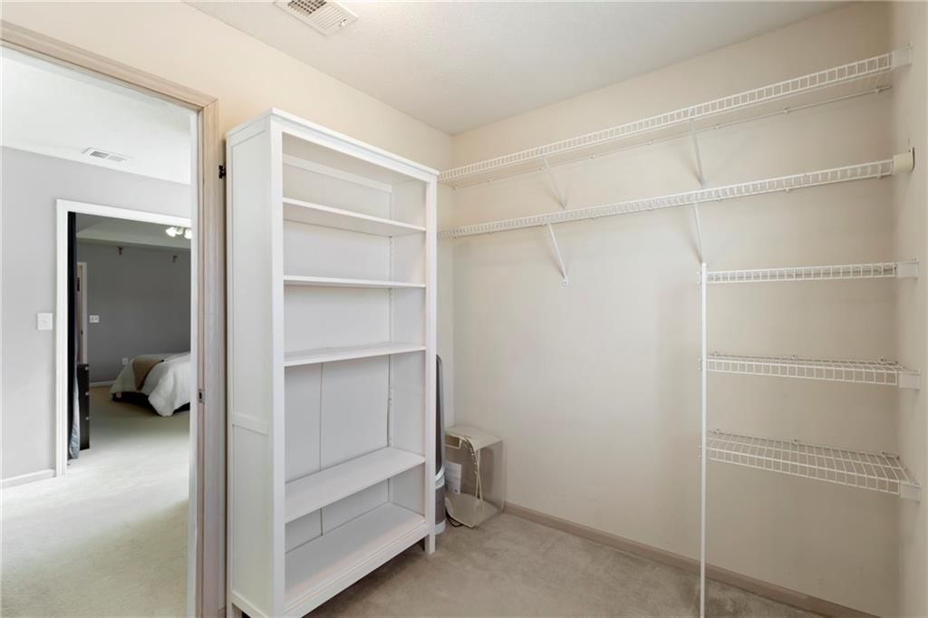8041 N Lawn Avenue — photo 17