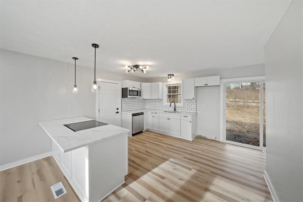 805 Rock Street — photo 7