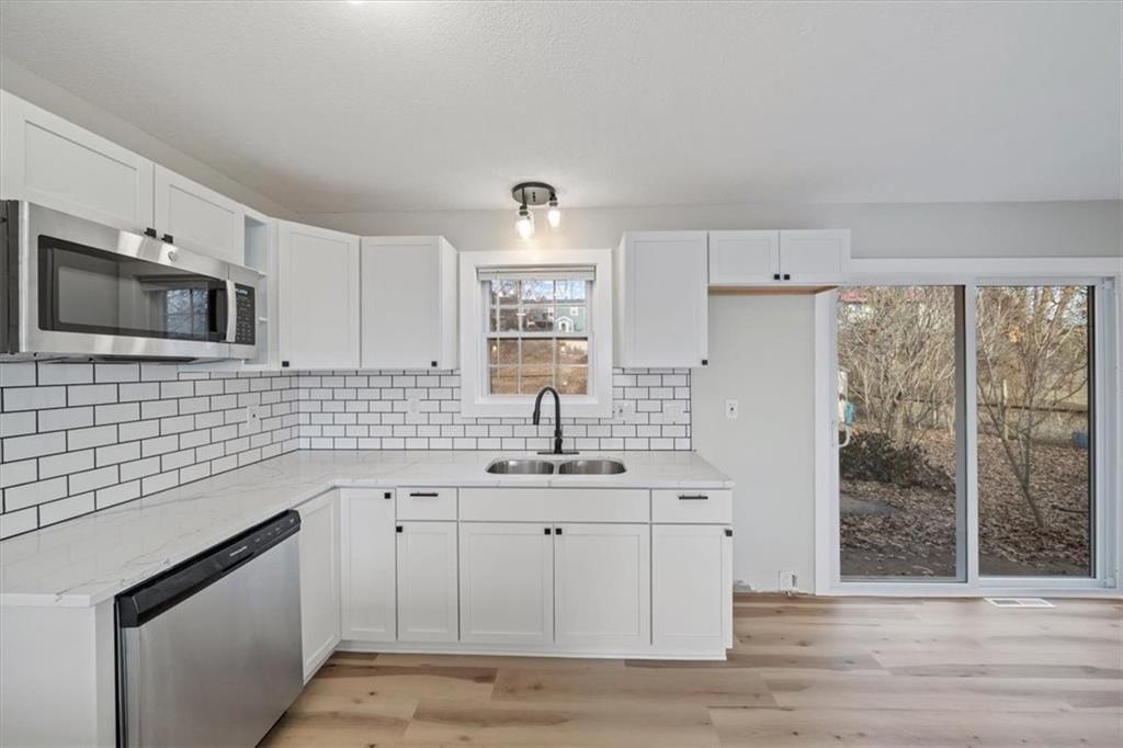 805 Rock Street — photo 9