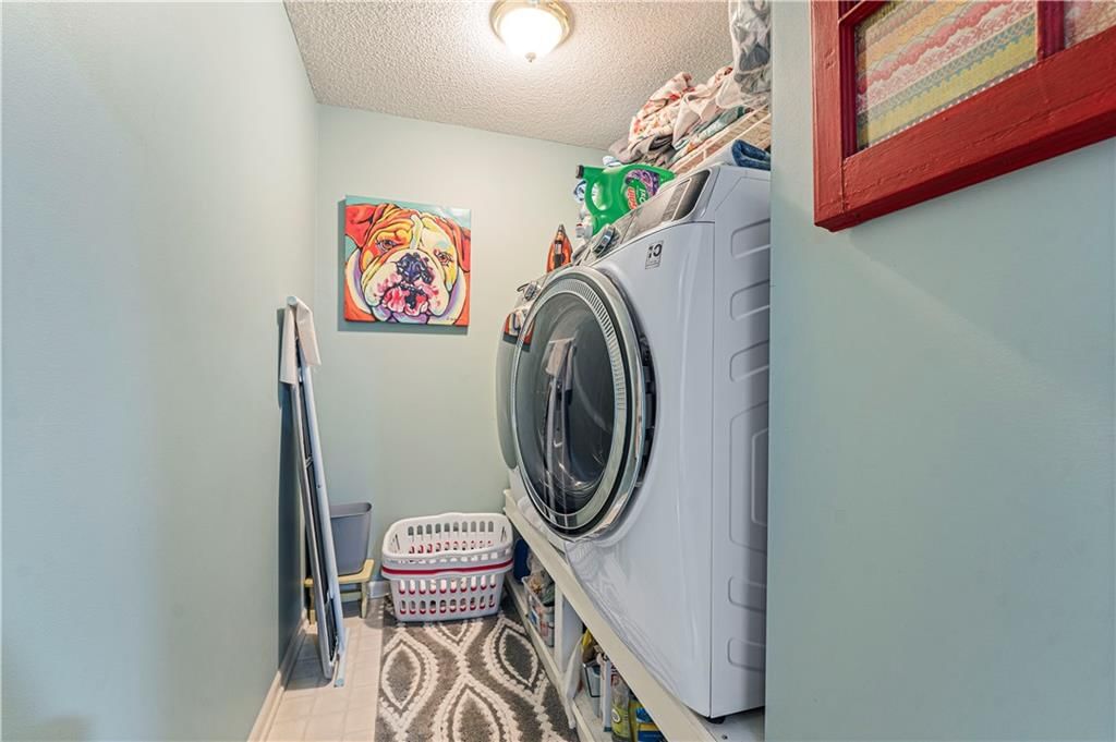 214 NE Paseo Place — photo 24