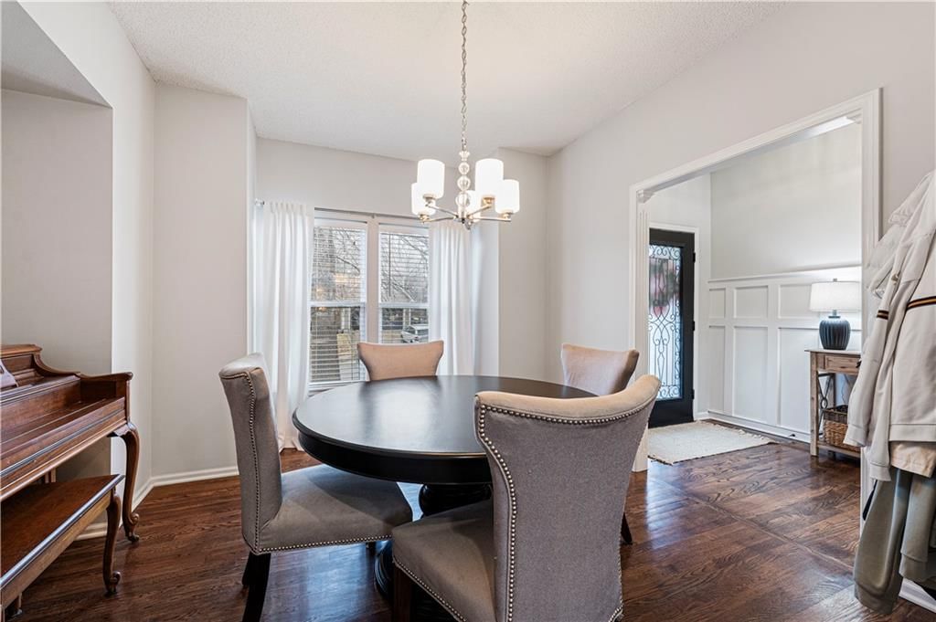 214 NE Paseo Place — photo 7