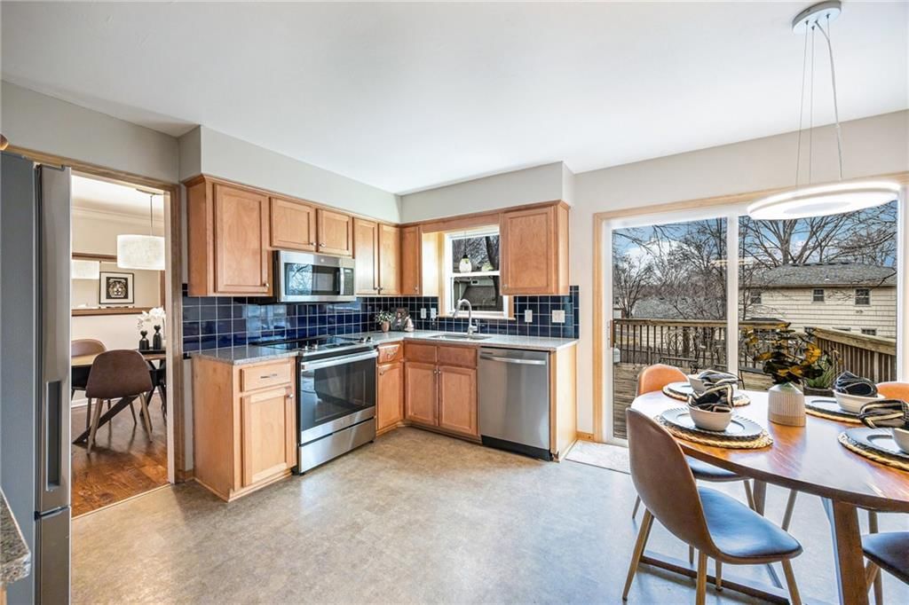 10918 W 100th Place — photo 12