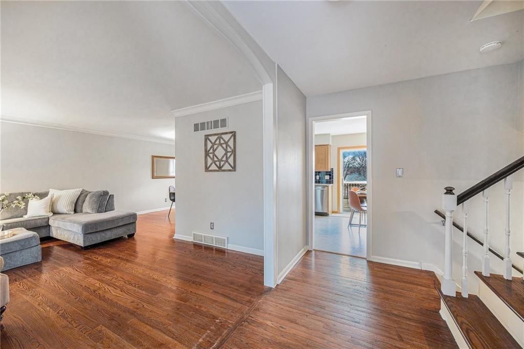 10918 W 100th Place — photo 5