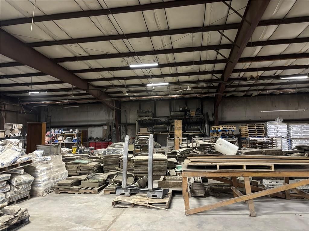 948 Linnco Drive — photo 38