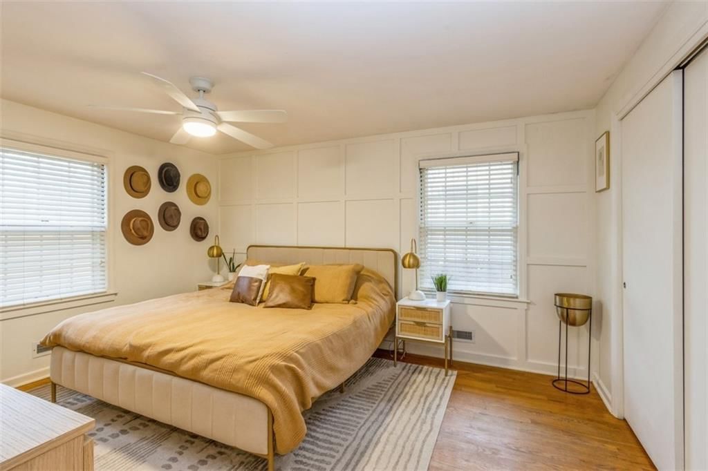 7708 Roe Avenue — photo 13