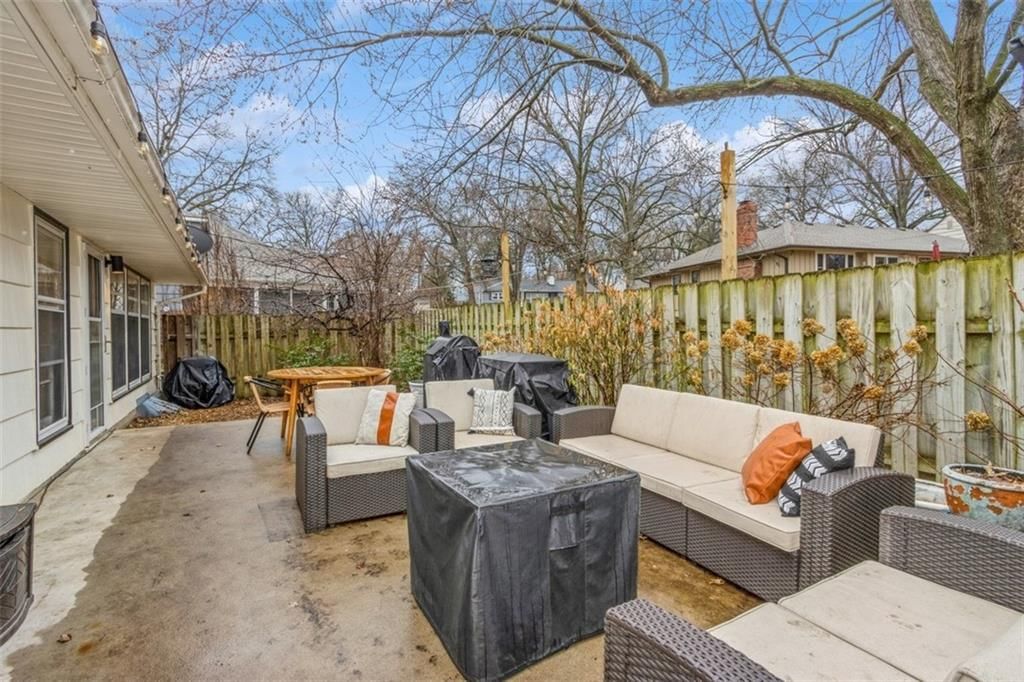 7708 Roe Avenue — photo 19
