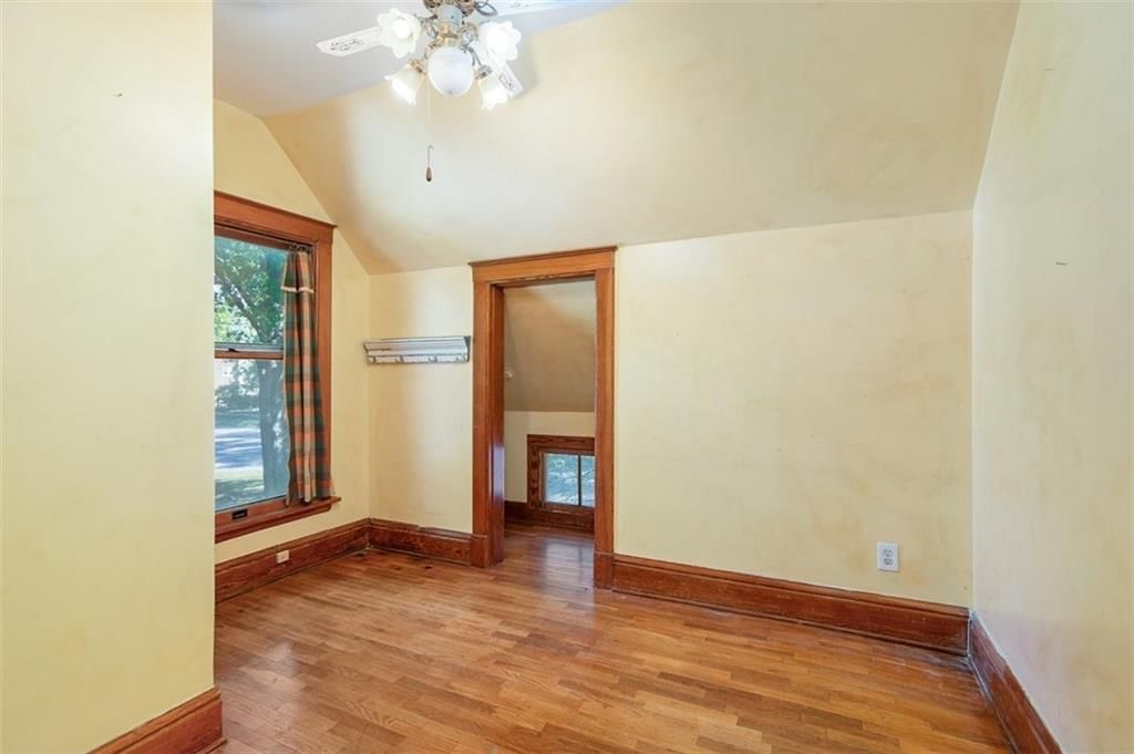 1611 Massachusetts Street — photo 21