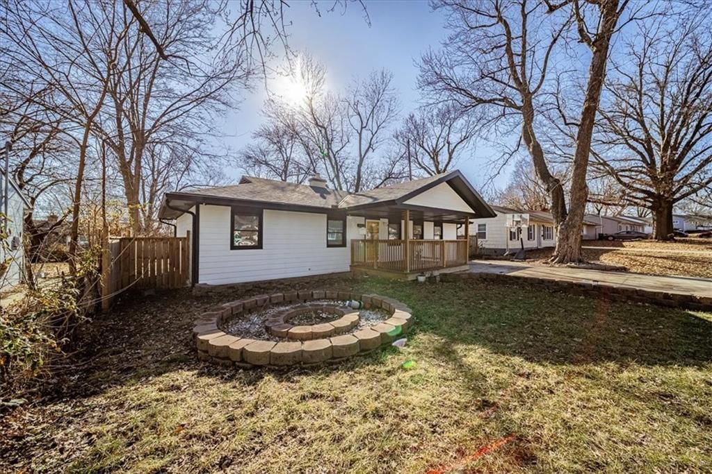 6913 E 114th Street — photo 3