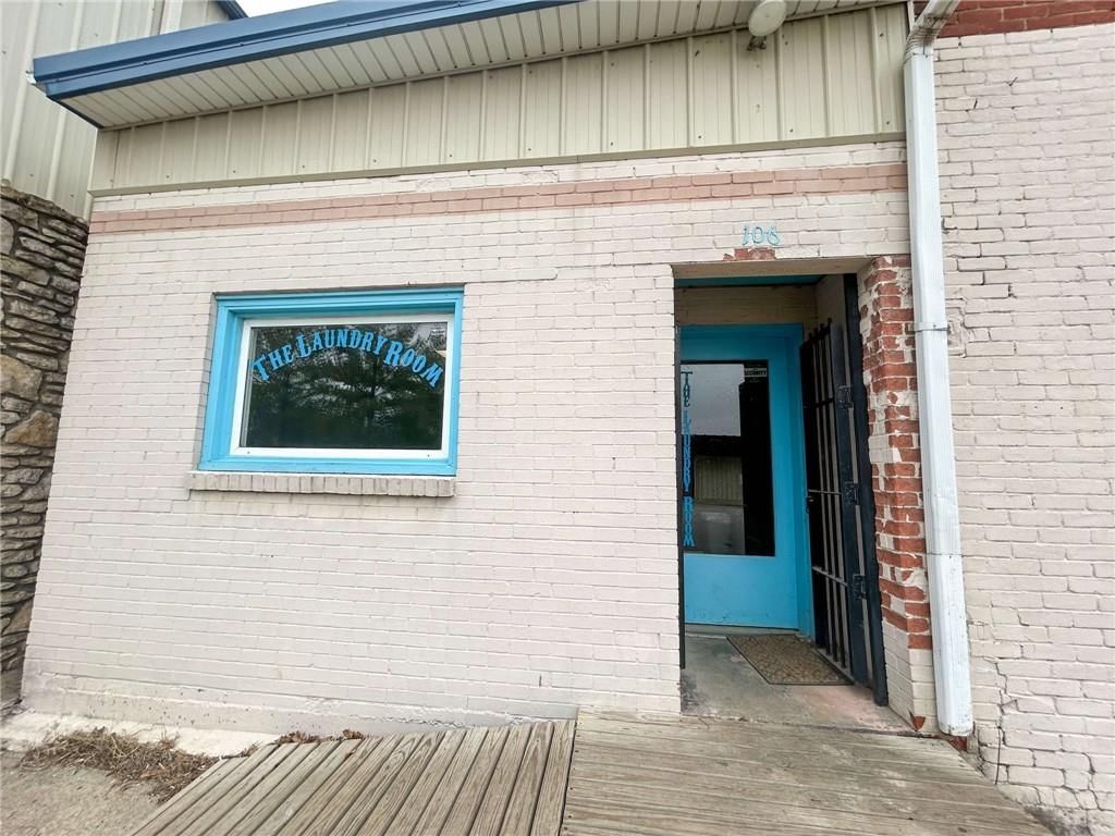 106 S 5th Street — photo 2