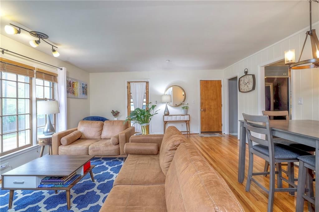 8920 Western Hills Drive — photo 11