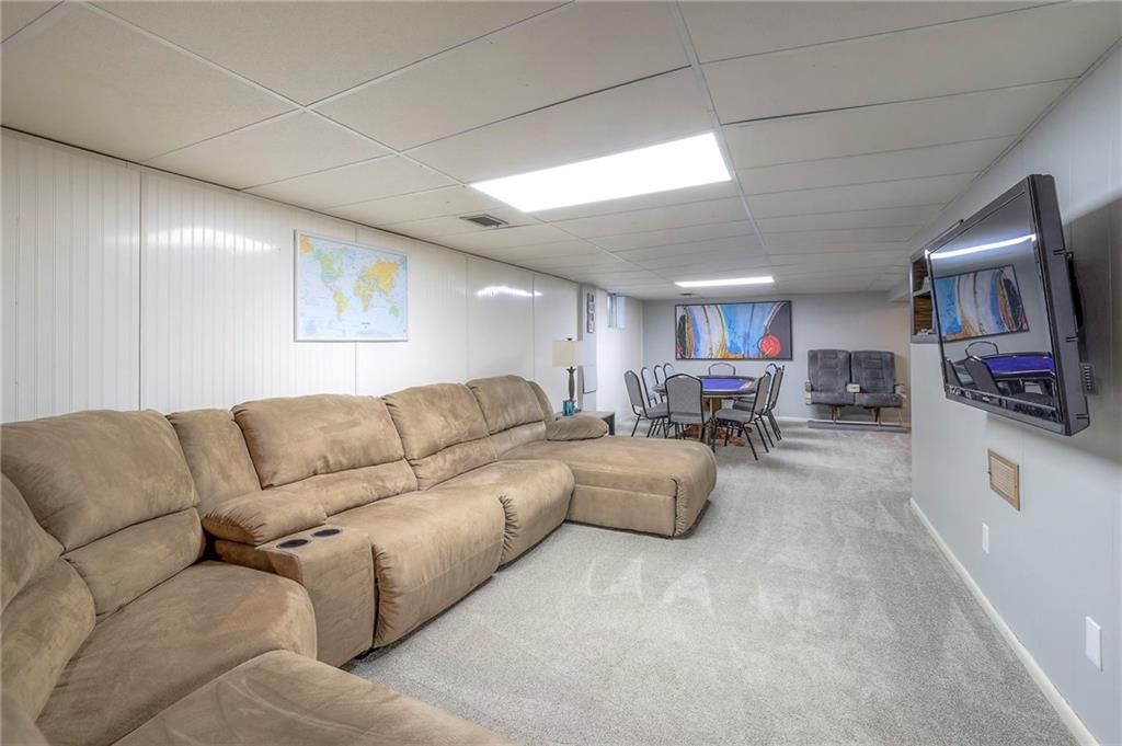 8920 Western Hills Drive — photo 28