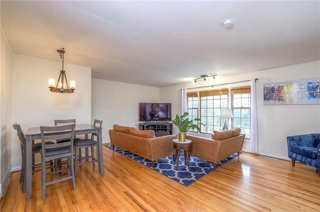 8920 Western Hills Drive — photo 5