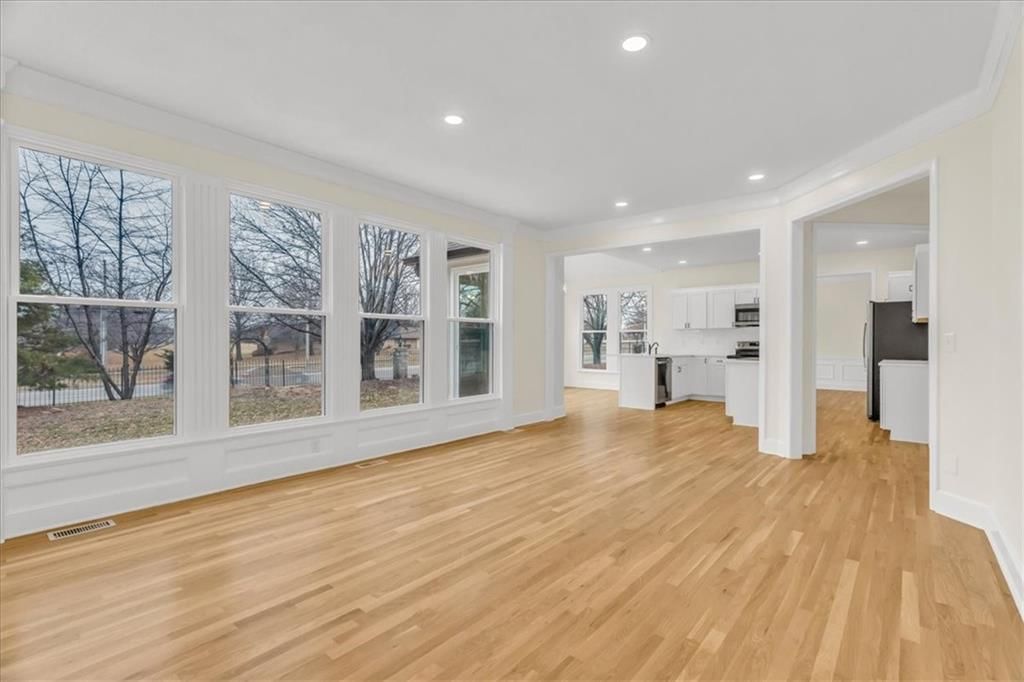 12931 Earnshaw Street — photo 14