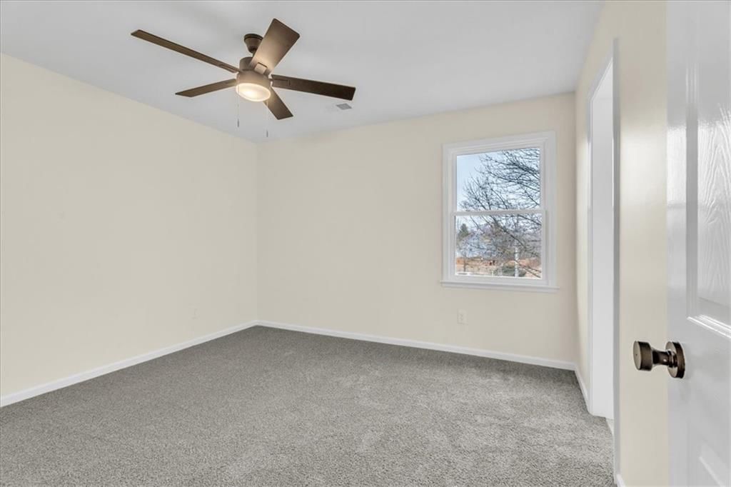 12931 Earnshaw Street — photo 31