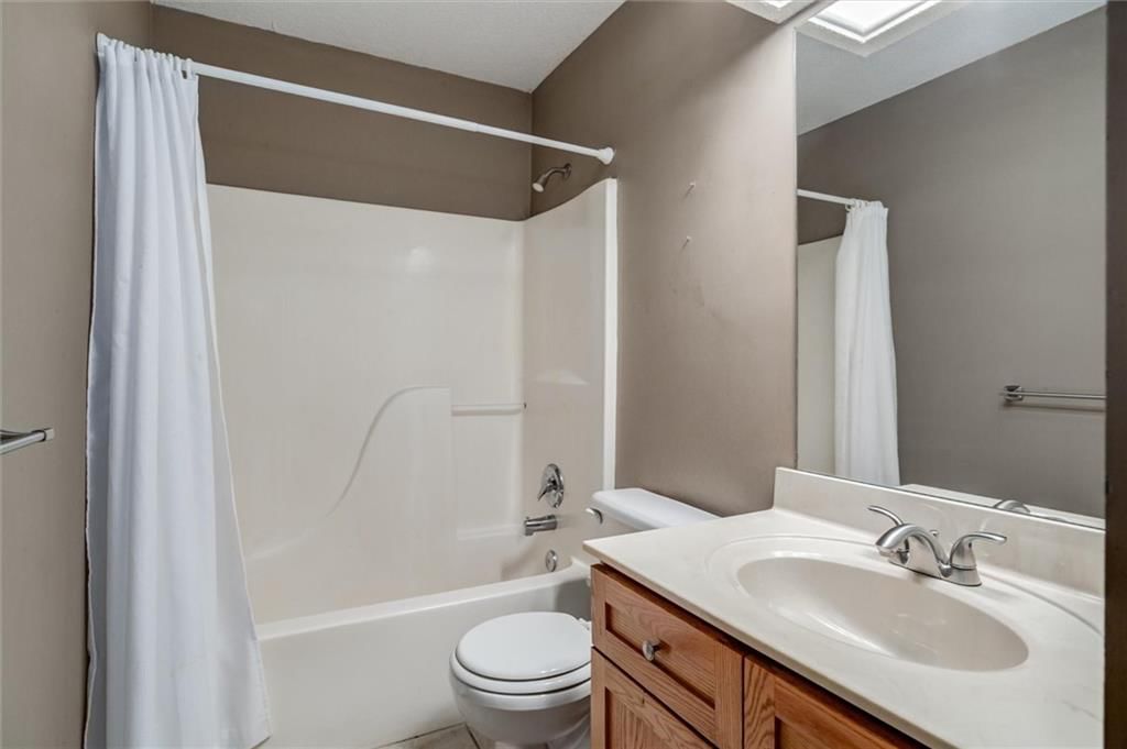10944 N Wallace Avenue — photo 16