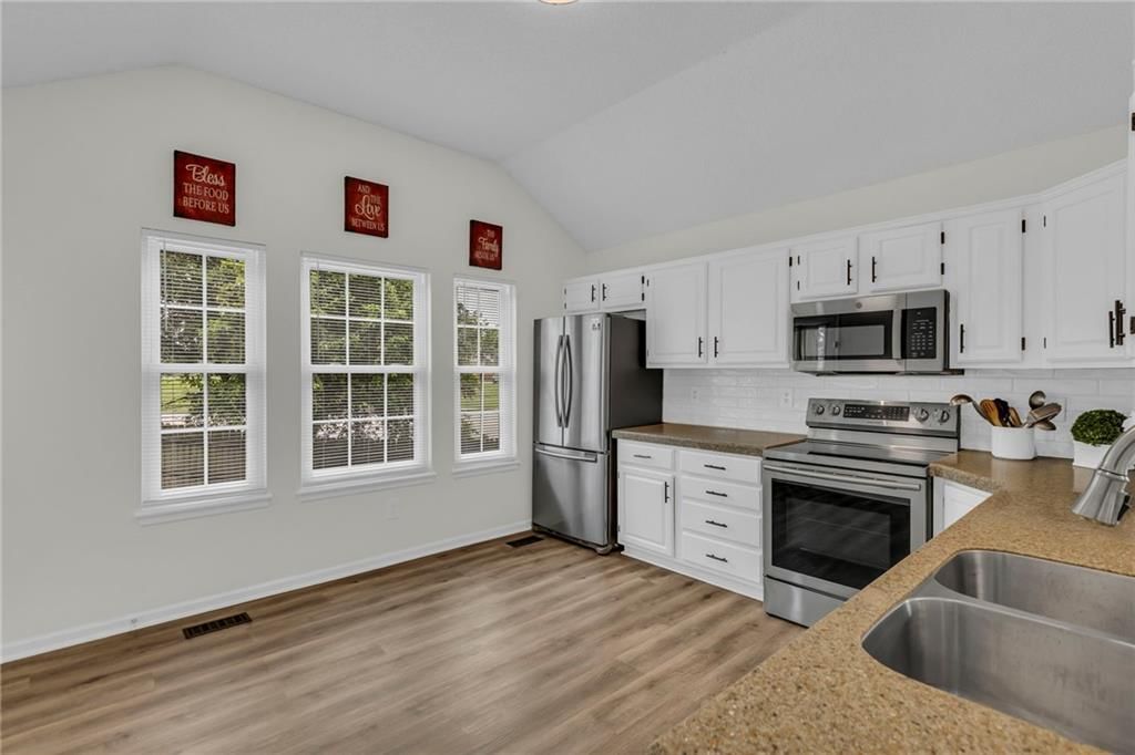 15293 W 150th Terrace — photo 14
