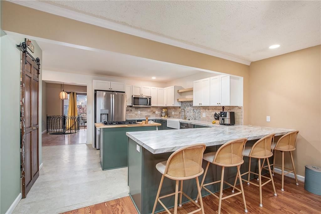 306 NE Corder Street — photo 7