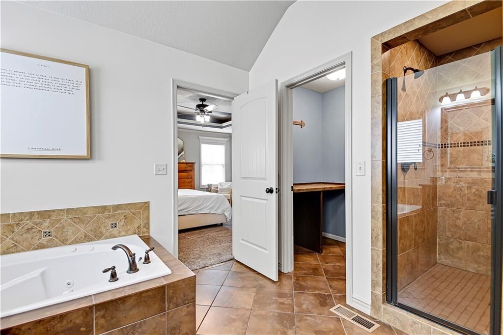1004 SW Argyl Street — photo 24