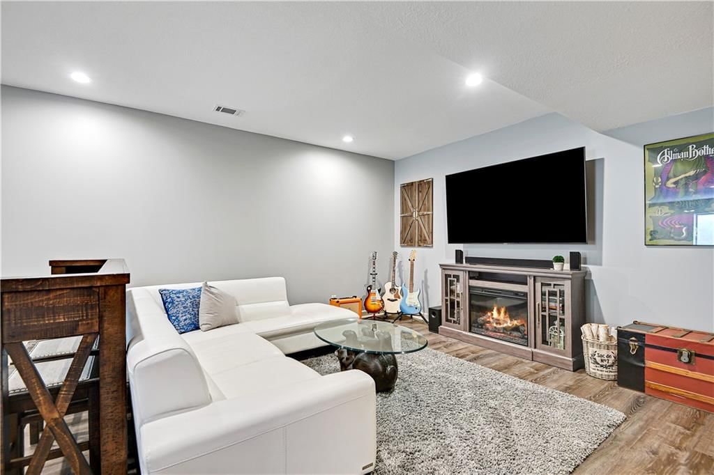 1004 SW Argyl Street — photo 36