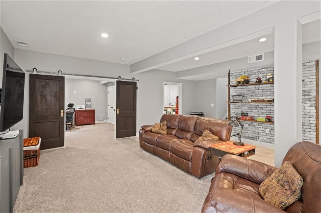 9619 NE 89th Street — photo 30
