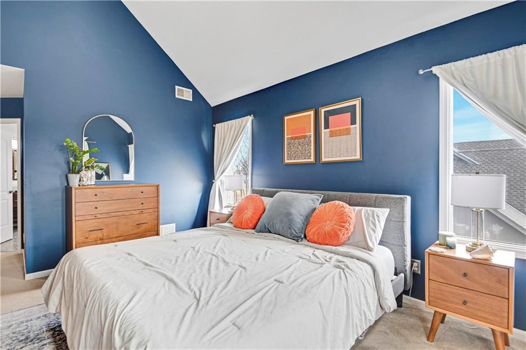 2321 SW Waterfall Drive — photo 23