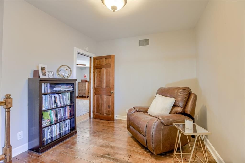 2314 Erie Street — photo 14