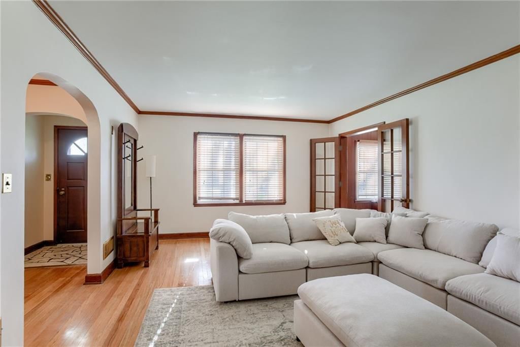 2314 Erie Street — photo 7