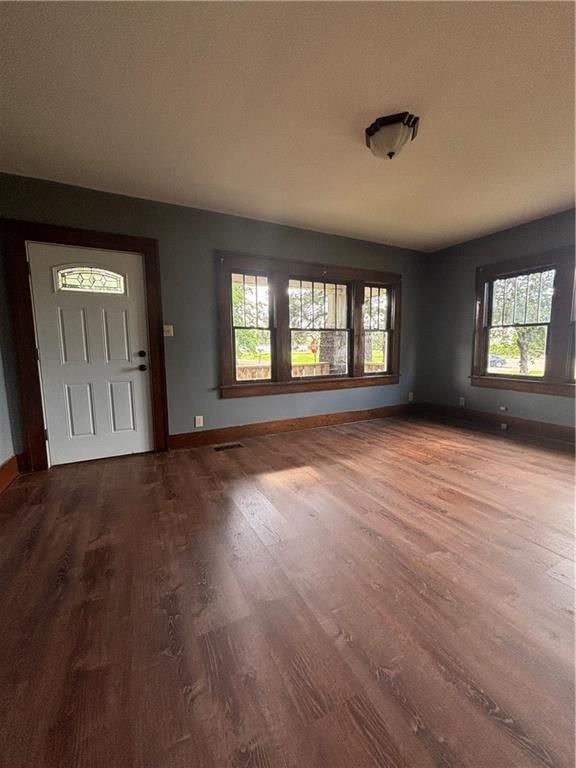 119 E 2nd Street — photo 20