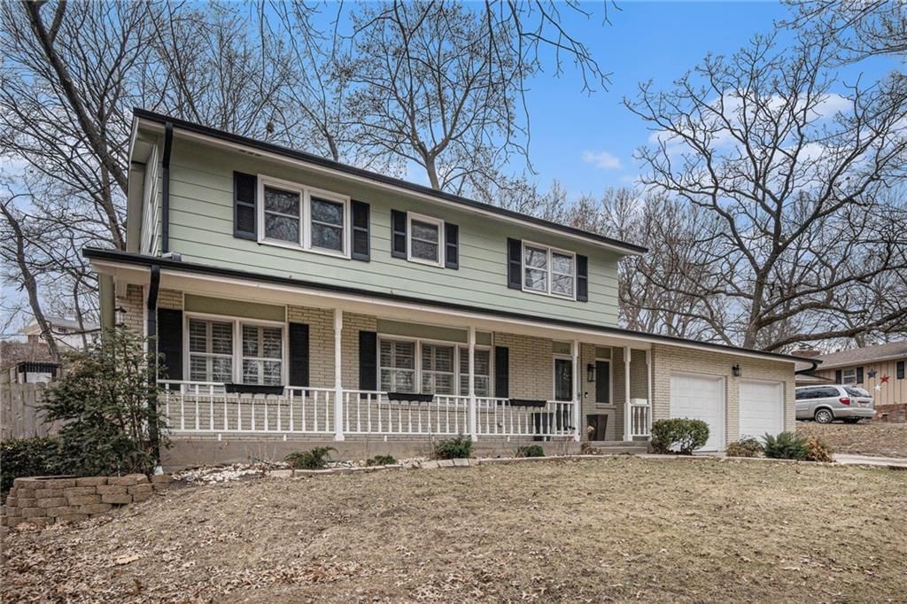 638 N Fairview Avenue — photo 2