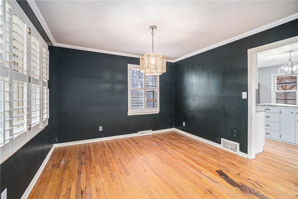 638 N Fairview Avenue — photo 9