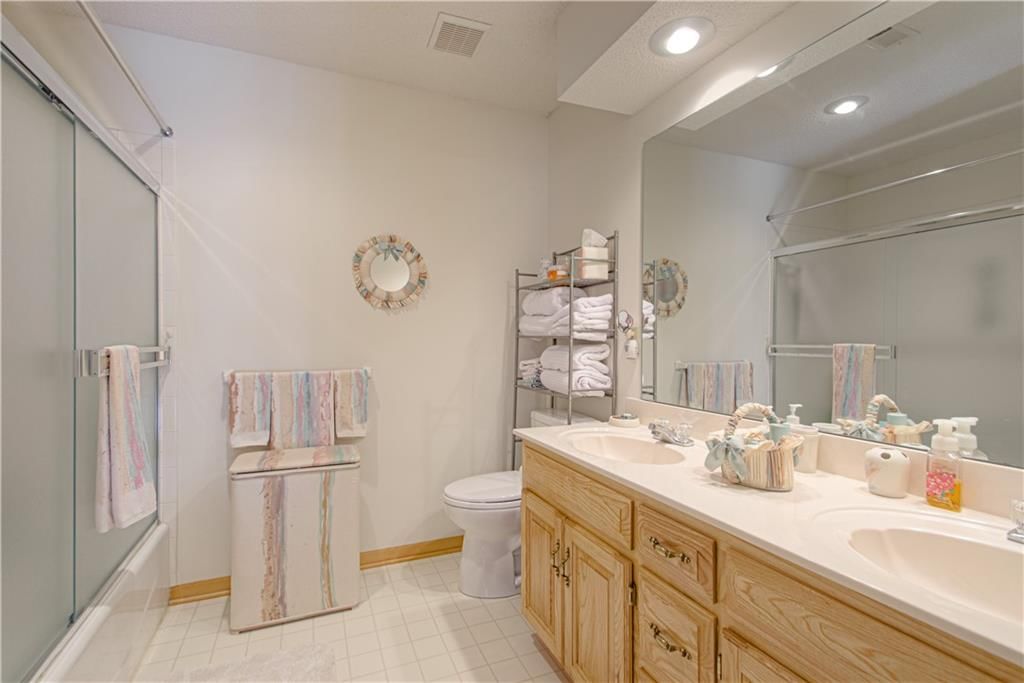 13173 England Street — photo 13