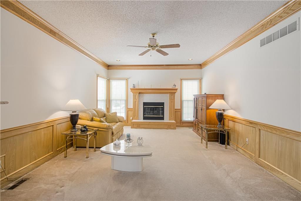 13173 England Street — photo 35