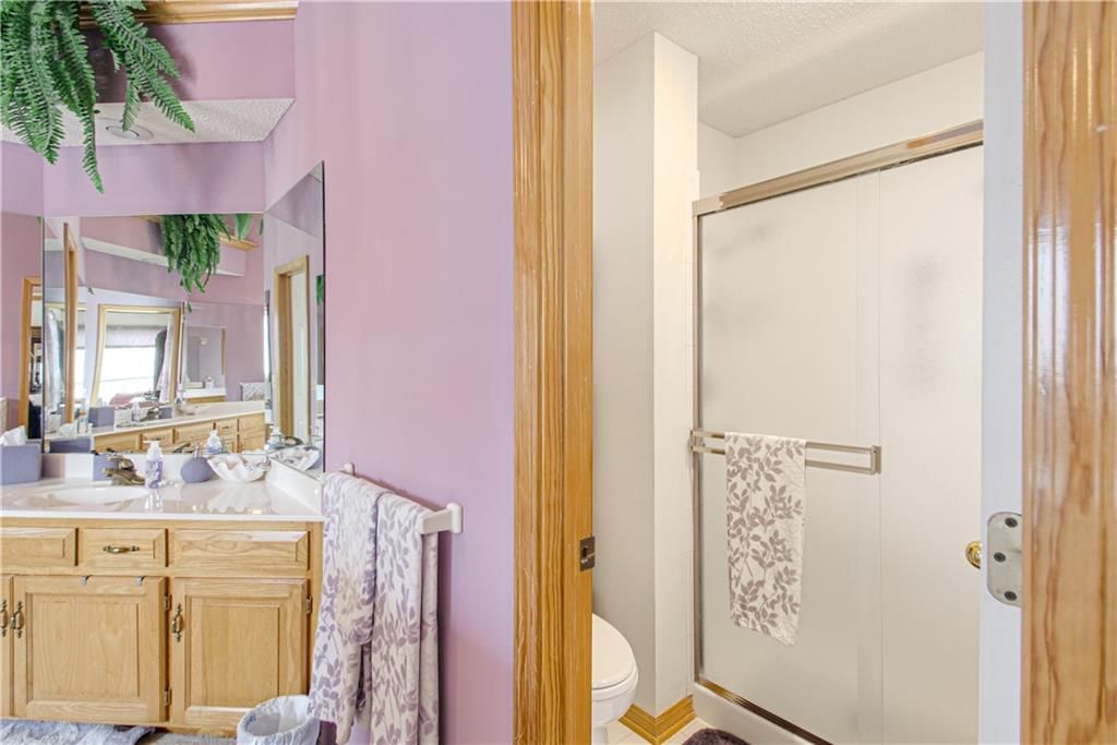 13173 England Street — photo 10