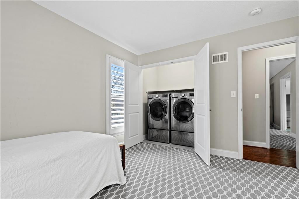 8998 Rosewood Drive — photo 21