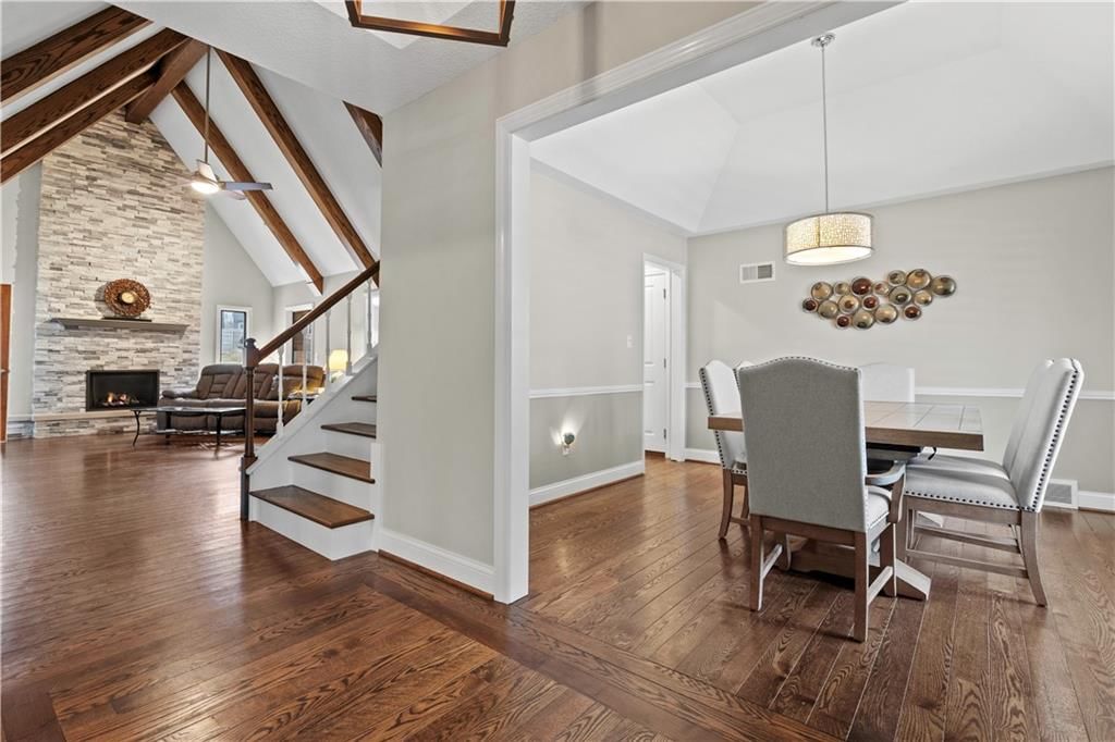 8998 Rosewood Drive — photo 4